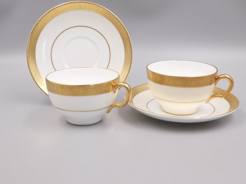 Two minton buckingham tea cups - minton,