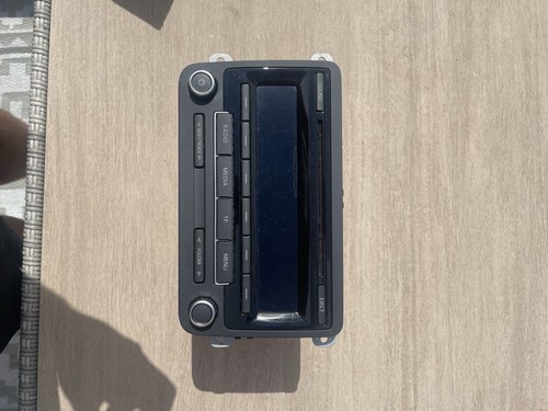 Volkswagen rcd 310 radio - volkswagen,