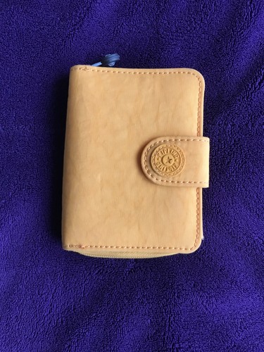 Ochre coloured women - ochre, women’s