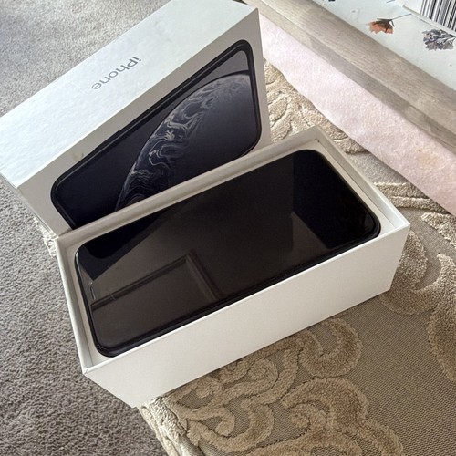 Apple iphone 64gb black - xr,