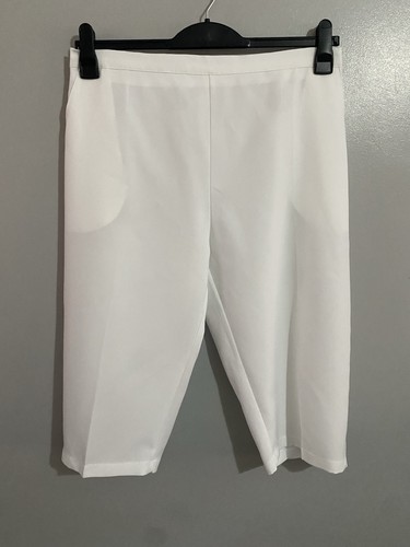 Ladies white cropped trousers - ladies,