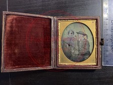 c.1850s daguerreotype photograph of a couple in original hinged case with clasp