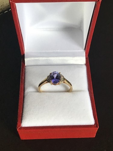 9ct gold diamonds set white - 9ct,