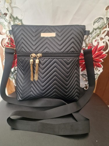 Women black chevron - black,