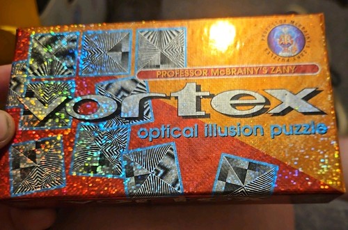 Vortex optical illusion puzzle - illusion,