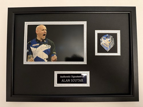 Alan soutar hand signed - signed, darts