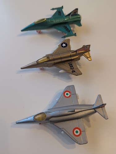 Vintage 1990s model aircraft - 1990s,