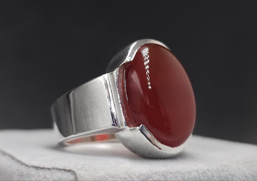 Red yemeni aqeeq bright - yemeni, color