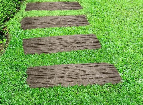 Traditional rail road stepping - road,