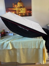 Interfit 1mx1m softbox in very