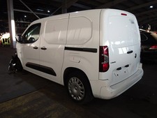 REAR AXLE VAUXHALL COMBO MK4