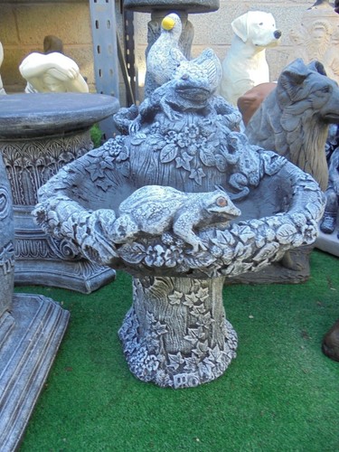 Frog bird bath - , garden