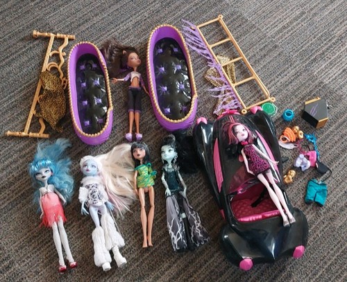 Monster high joblot bundle - joblot,
