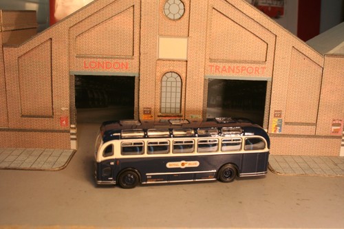 Efe 16227 bristol coach - mw/ls,