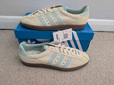Adidas Padiham - Size 8