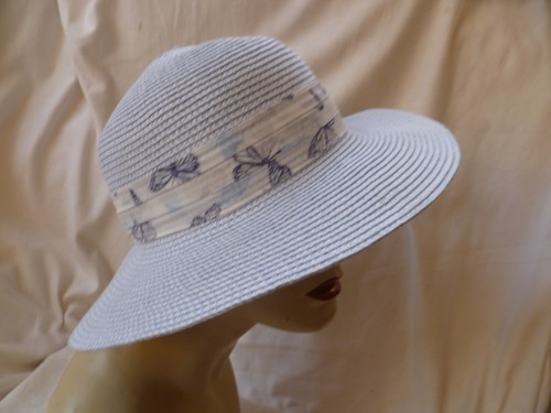 Pale blue paper straw - blue,
