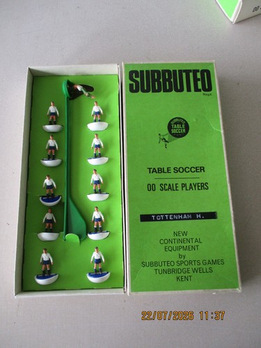 Subbuteo heavyweight team - team, 18