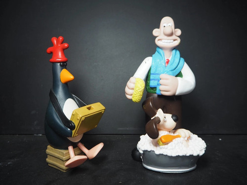 Wallace gromit feathers - wallace,