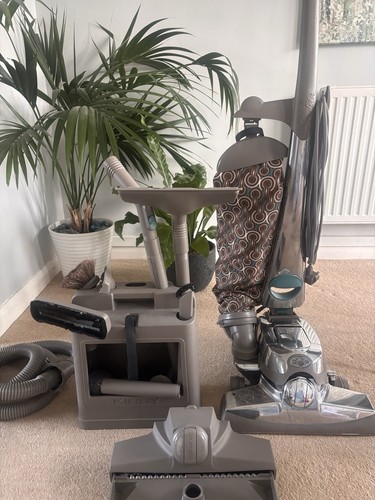 Kirby sentria g10e vacuum - kirby,