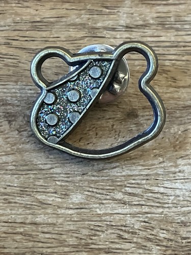 Pudsey bear vintage pin badge - pudsey,