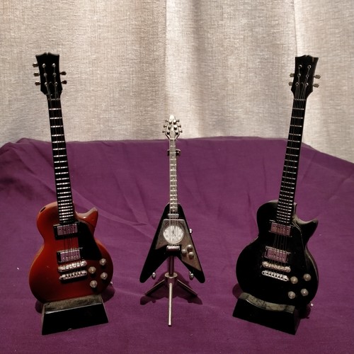 Minature gibson guitar - 2,