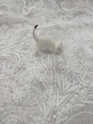 Cat small porcelain - small,