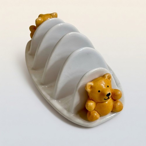Vintage teddy bear toast - toast, rack