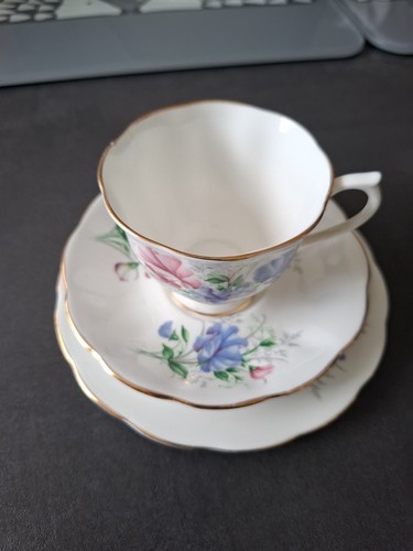 Royal albert sweet pea - albert,