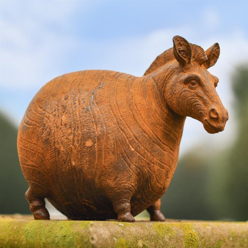 Rustic cast iron - cast,