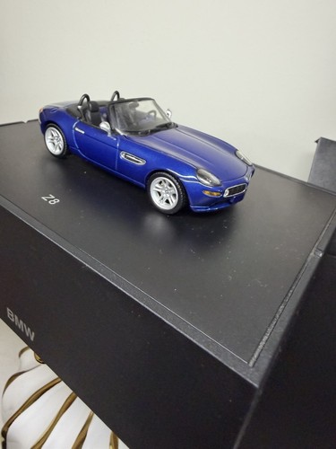 Minichamps bmw z8 - bmw,