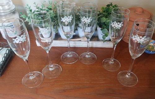 Set champagne flutes - of,
