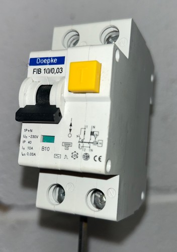 Doepke b10 10amp 30ma - 10amp, fib