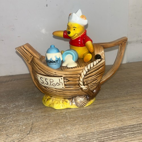 Disney showcase winnie - showcase, the