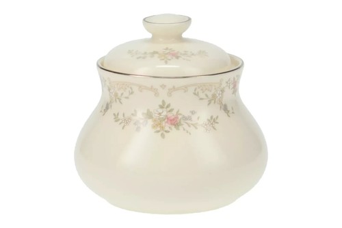 Royal doulton the romance - doulton,