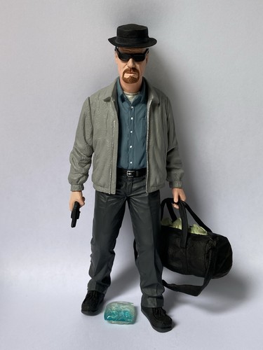 Mezco breaking bad heisenberg - mezco,