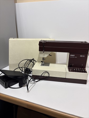 Pfaff 1037 sewing machine - pfaff,