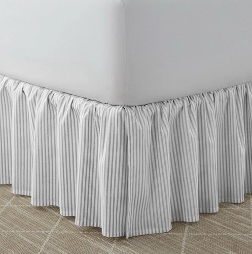 Laura ashley king - ~,