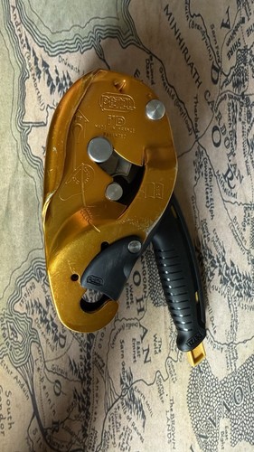 Petzl descender climbing - petzl,