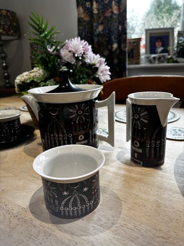 Portmeirion magic city - city, tea