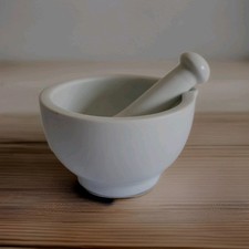 Small White Ceramic Pestle and Mortar with Glazed And Matt Finish.