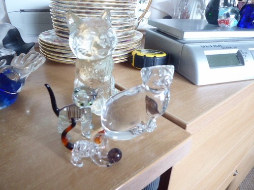 Collectors glass cat