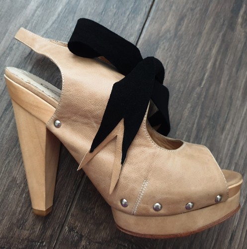 Skin nude leather platform - nude,