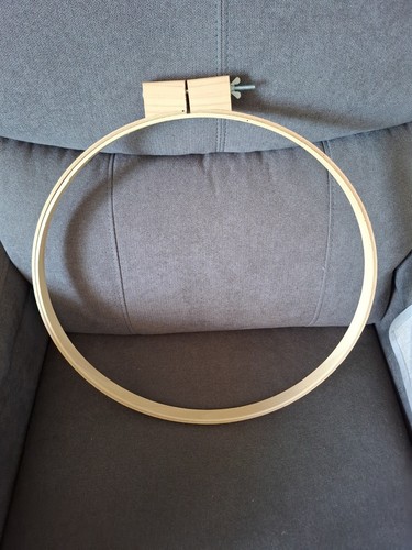 Extra large round - round, wooden