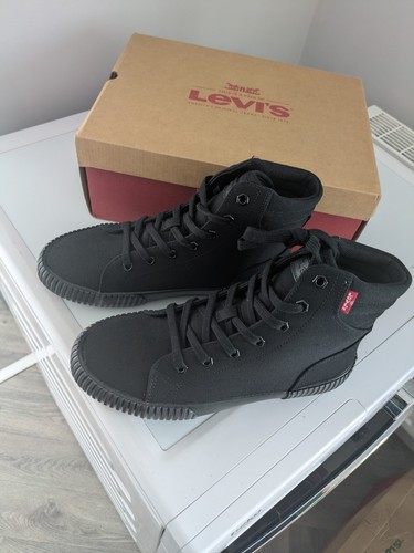 Women levis black mono - women's,