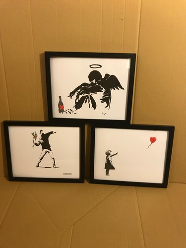 Banksy pictures in black - ,