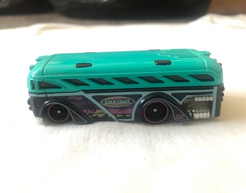 Hot wheels surfin school - hot,