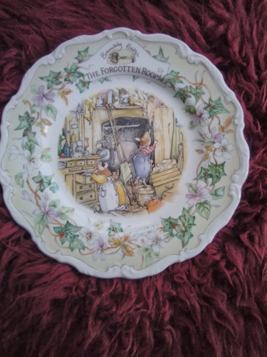 Royal doulton 1990 - royal,