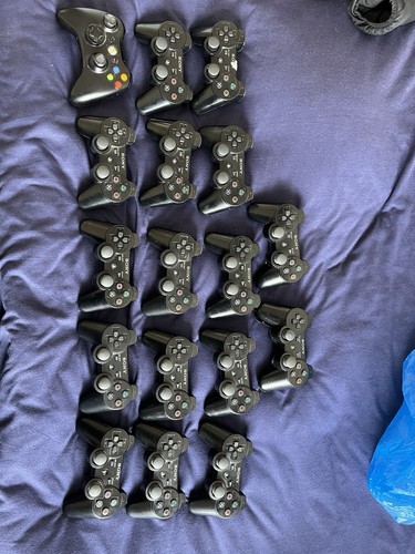 17x official controllers - ps3, /
