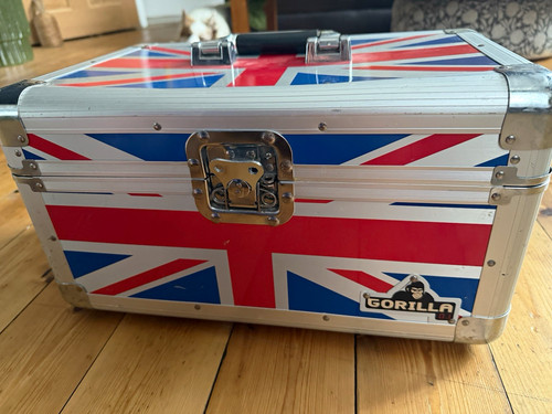 Gorilla union jack metal trunk - union,