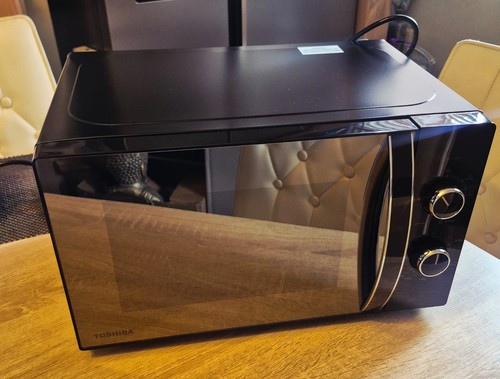 Toshiba black mirror - toshiba,